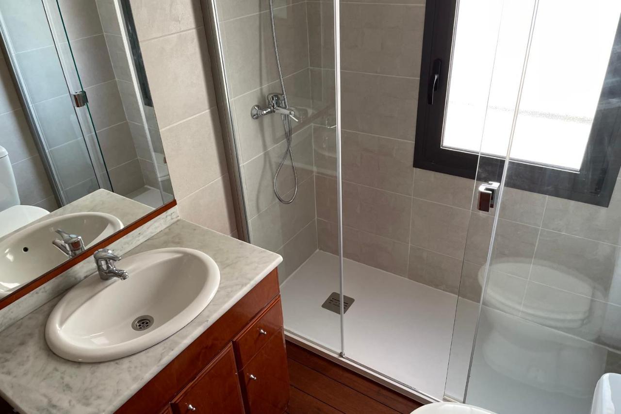 ברצלונה Apartment With Sea Views Next To The Beach Of Mar Bella מראה חיצוני תמונה