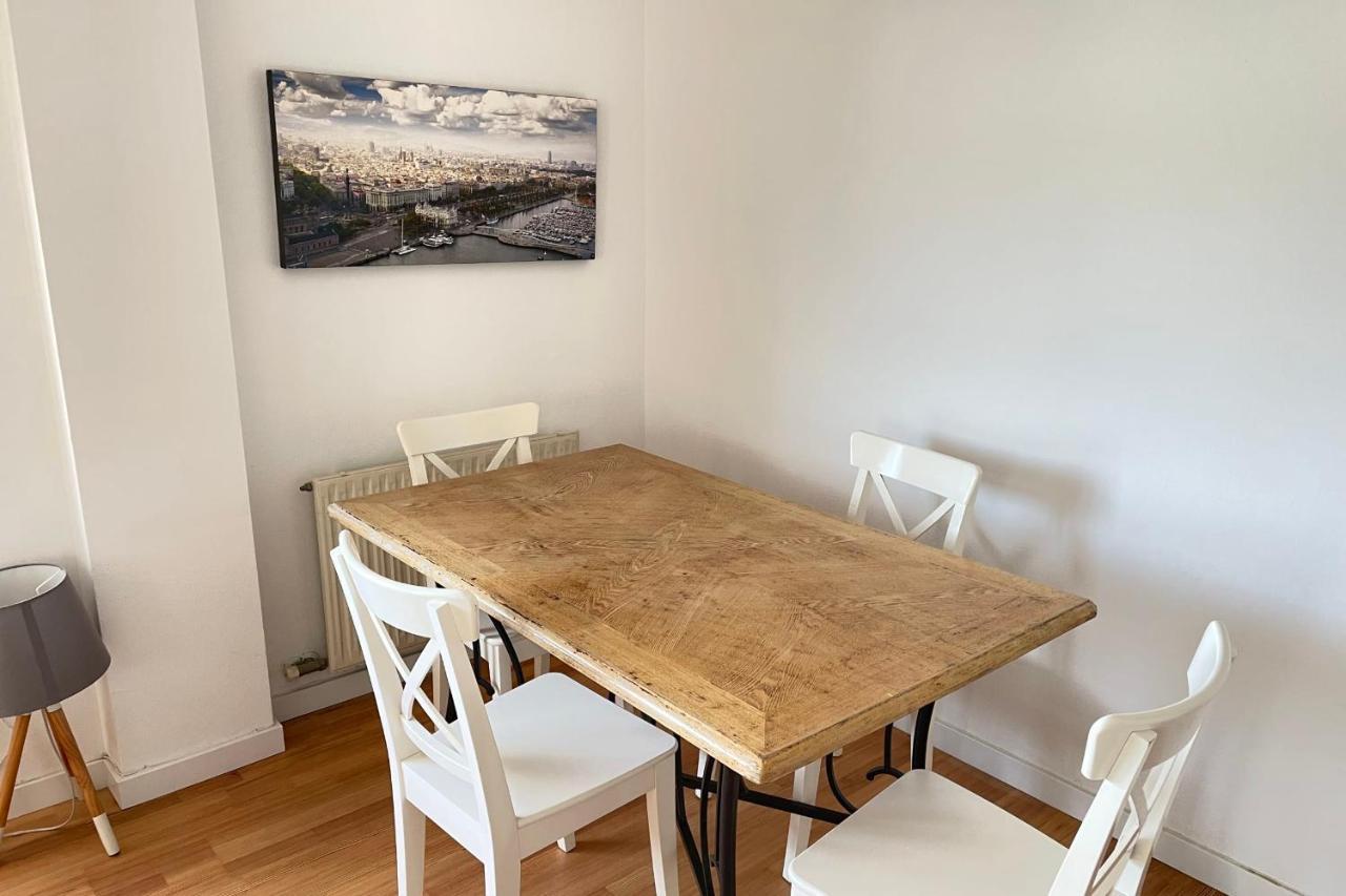 ברצלונה Apartment With Sea Views Next To The Beach Of Mar Bella מראה חיצוני תמונה